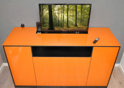 Sideboards, Highboards, Lowboards & Kommoden