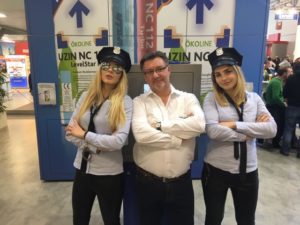 Gestaltung in Holz auf der Baumesse 2017 in München
