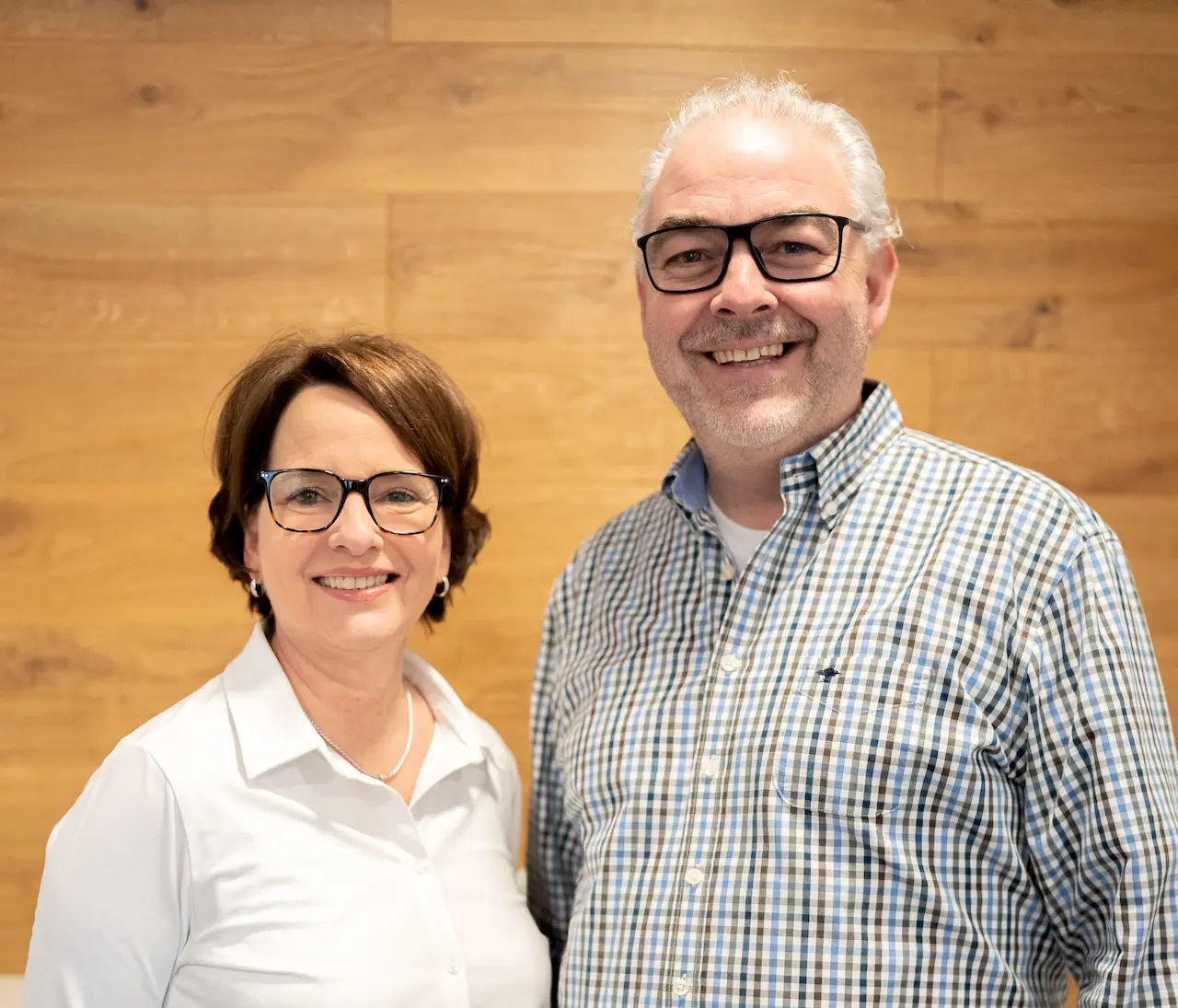 Petra Albani und Daniel Albani von Gestaltung in Holz Ein Bild von Petra und Daniel Albani von Gestaltung in Holz aus Korschenbroich